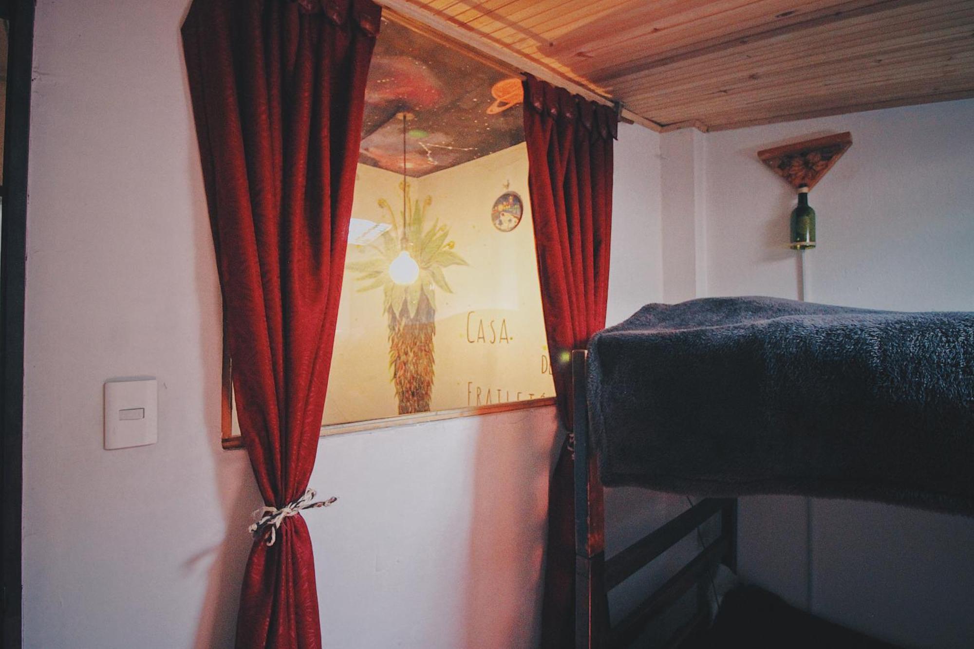 Отель Hostal Casa Del Frailejon - Cafe Монги Экстерьер фото